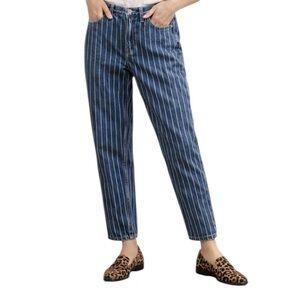 American Eagle Pinstripe High Rise Mom Jeans Blue Striped Denim 8, 30x31
A